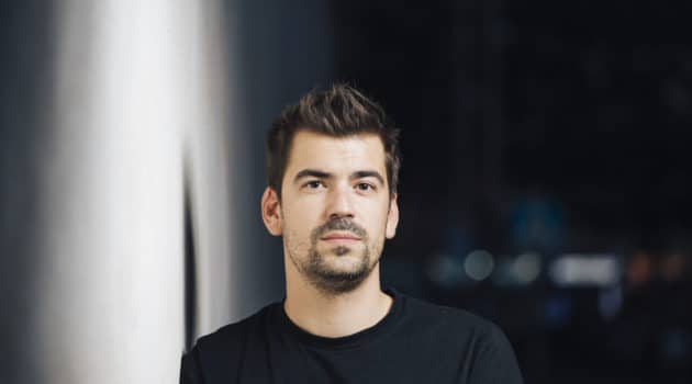 Alejandro Serrano, adicto a la creatividad.